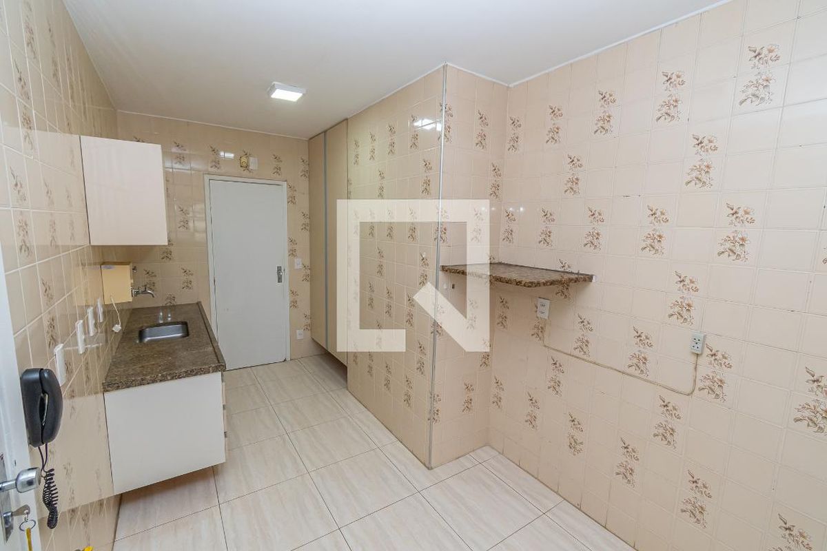 Apartamento à Venda - Cambuí, 3 Quartos,  100 m2 em , Campinas - sp | SoloBR