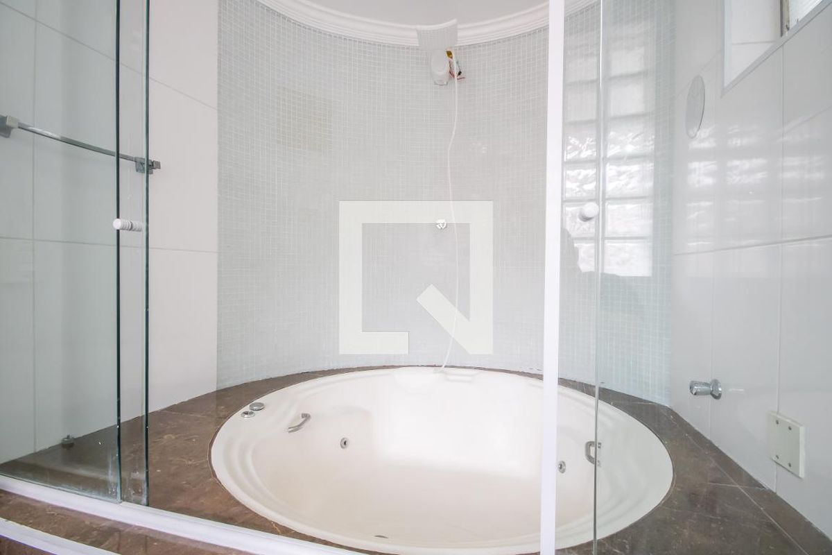 Casa, 3 quartos, 420 m² - Foto 47