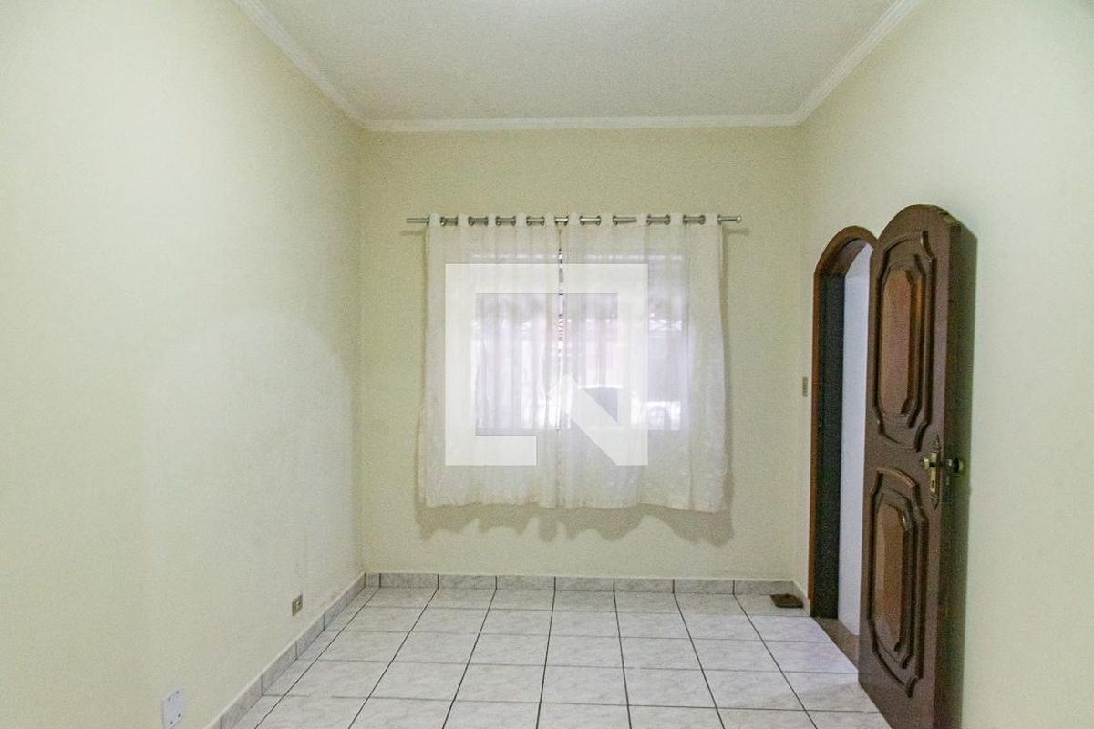 Casa, 2 quartos, 218 m² - Foto 4