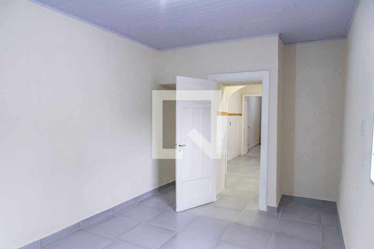 Casa, 2 quartos, 218 m² - Foto 30