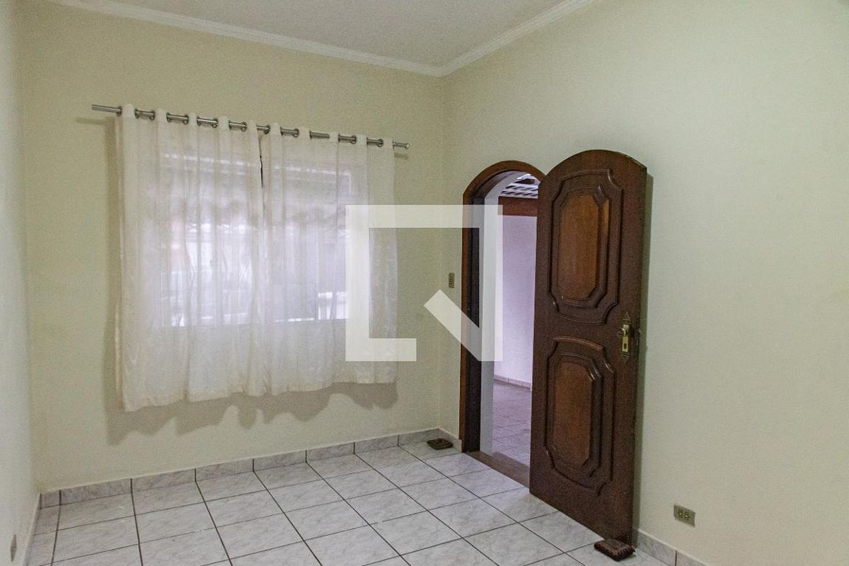 Casa, 2 quartos, 218 m² - Foto 2