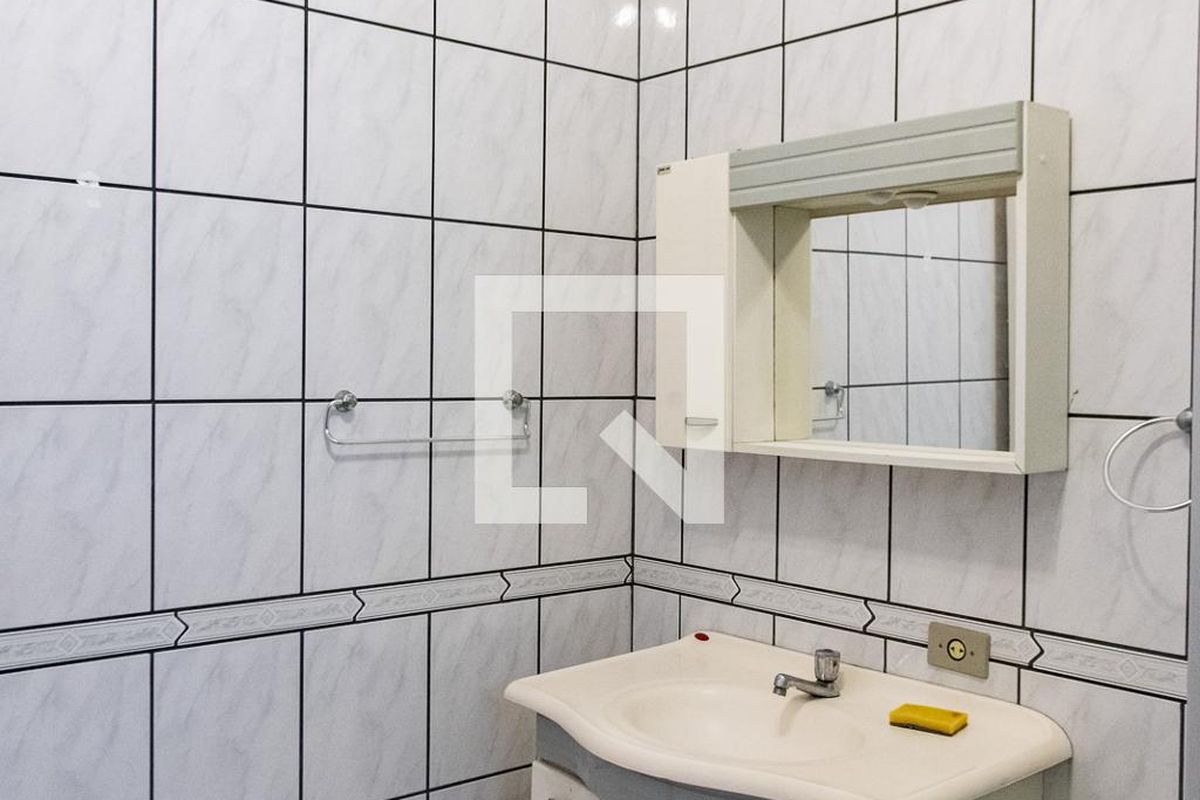 Casa, 2 quartos, 218 m² - Foto 46