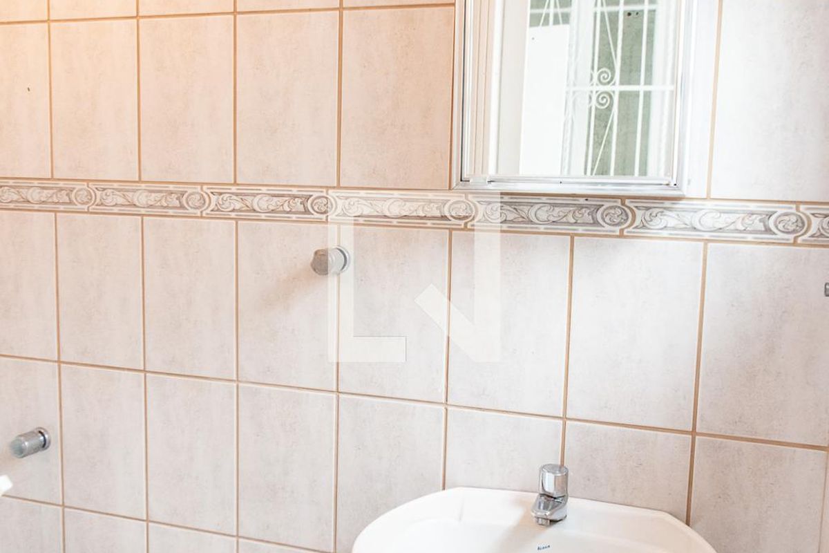 Casa, 2 quartos, 218 m² - Foto 66