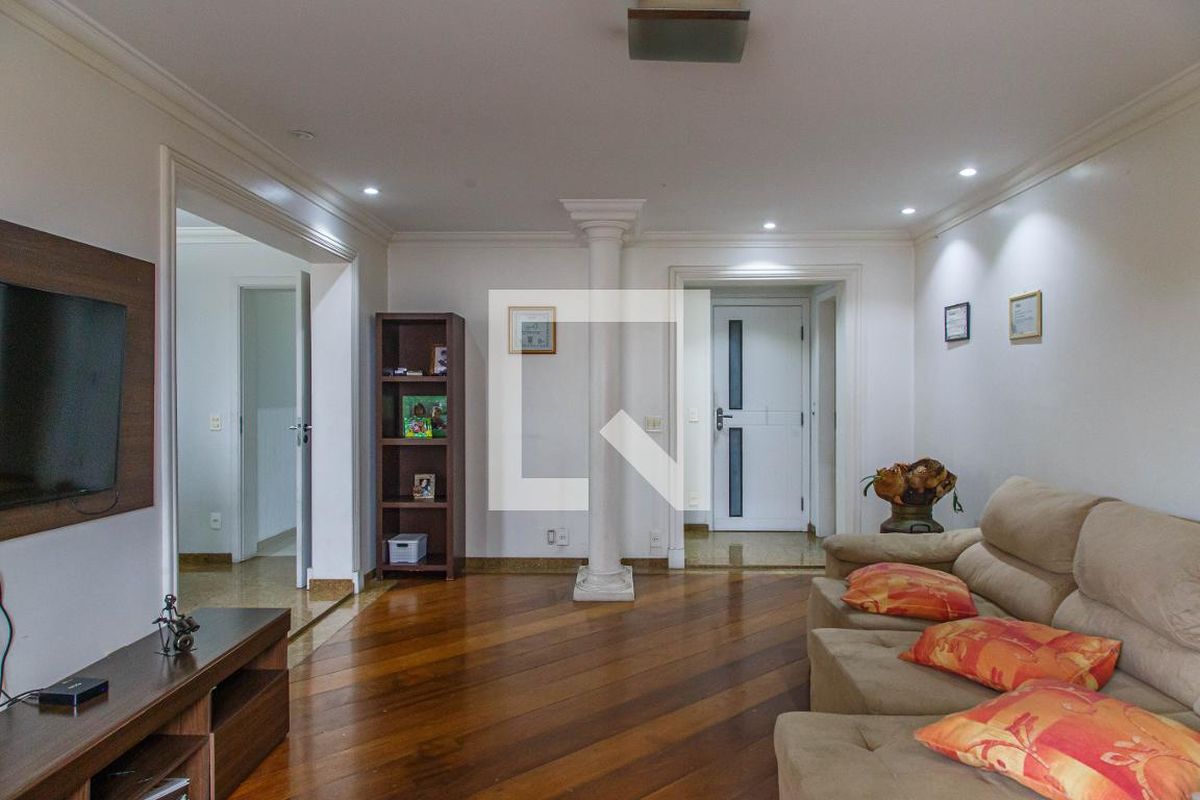 Apartamento, 3 quartos, 156 m² - Foto 9