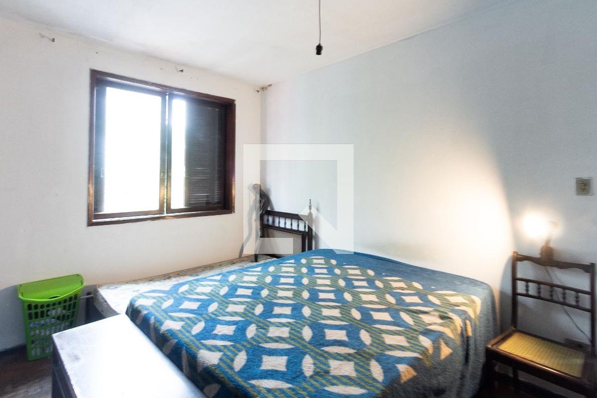 Casa, 4 quartos, 235 m² - Foto 47
