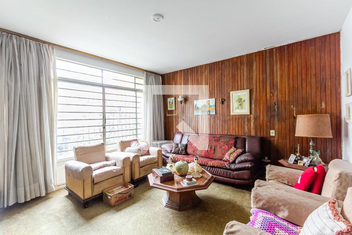 Casa, 4 quartos, 235 m² - Foto 2