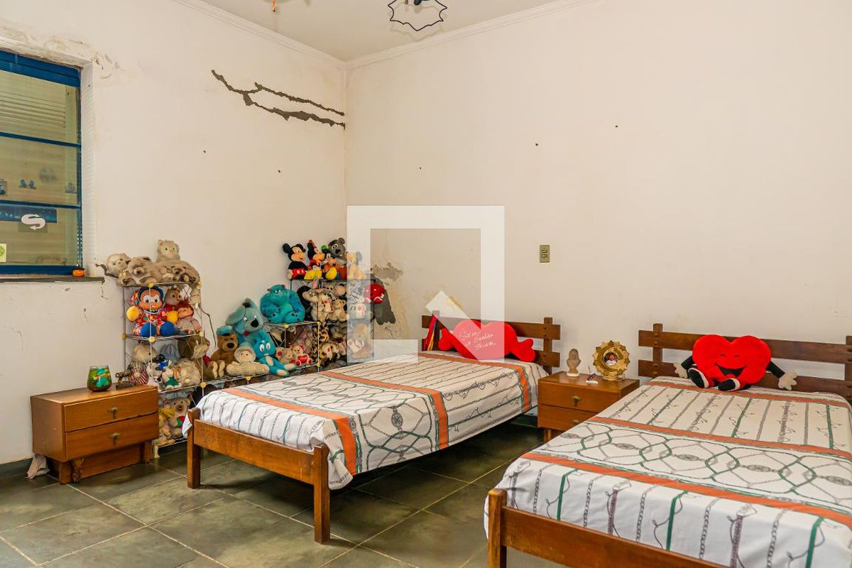 Casa à Venda - Parque Prado, 3 Quartos,  282 m2 em , Campinas - sp | SoloBR