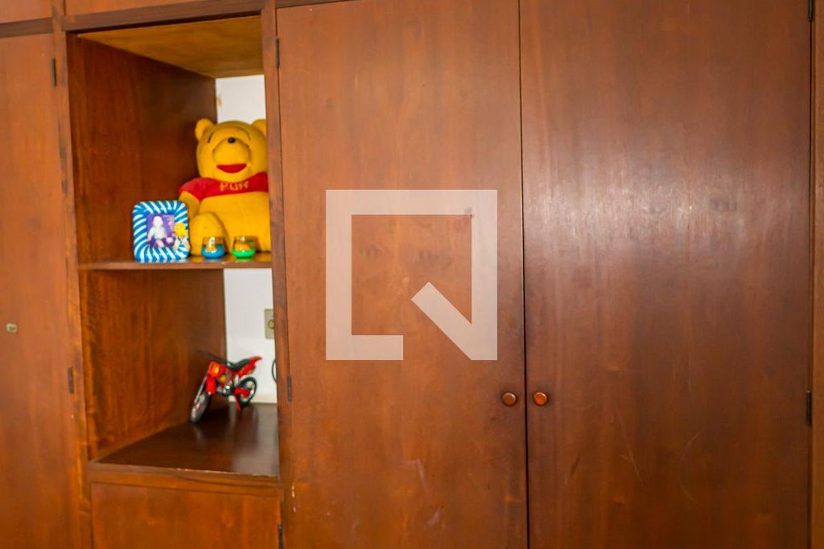 Casa à Venda - Parque Prado, 3 Quartos,  282 m2 em , Campinas - sp | SoloBR