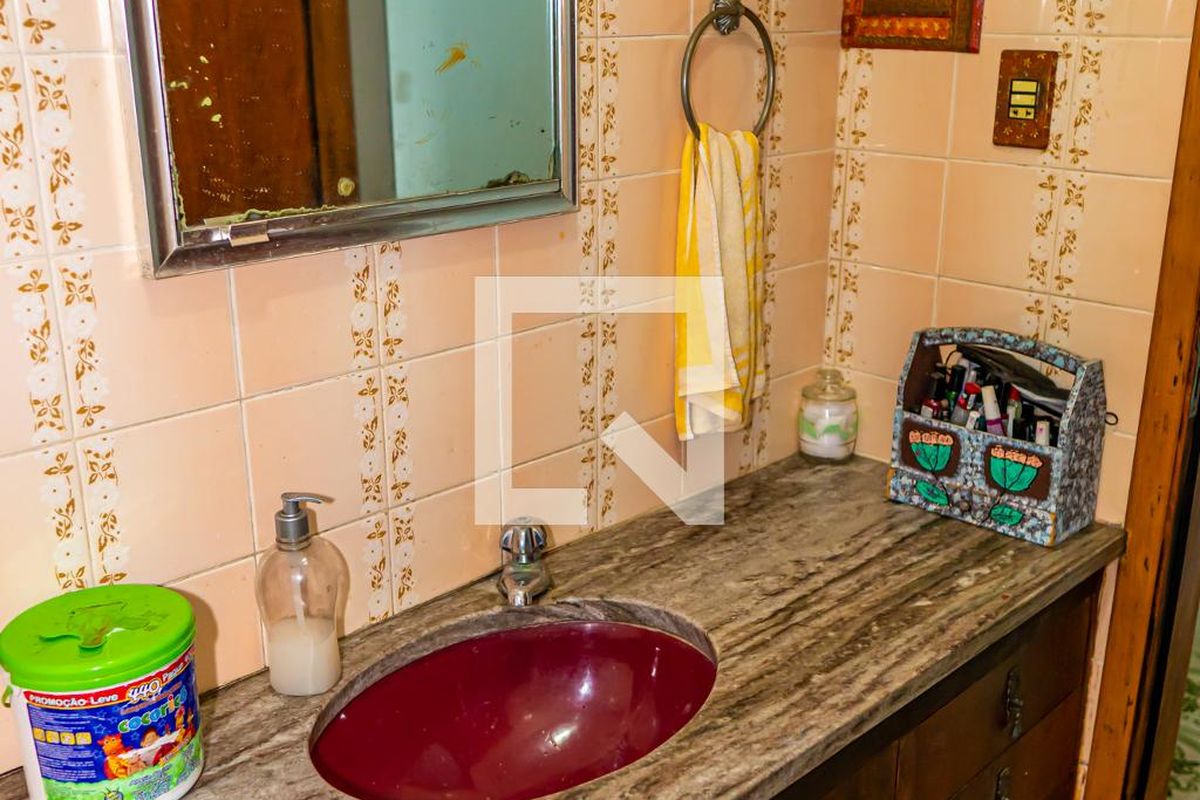 Casa à Venda - Parque Prado, 3 Quartos,  282 m2 em , Campinas - sp | SoloBR