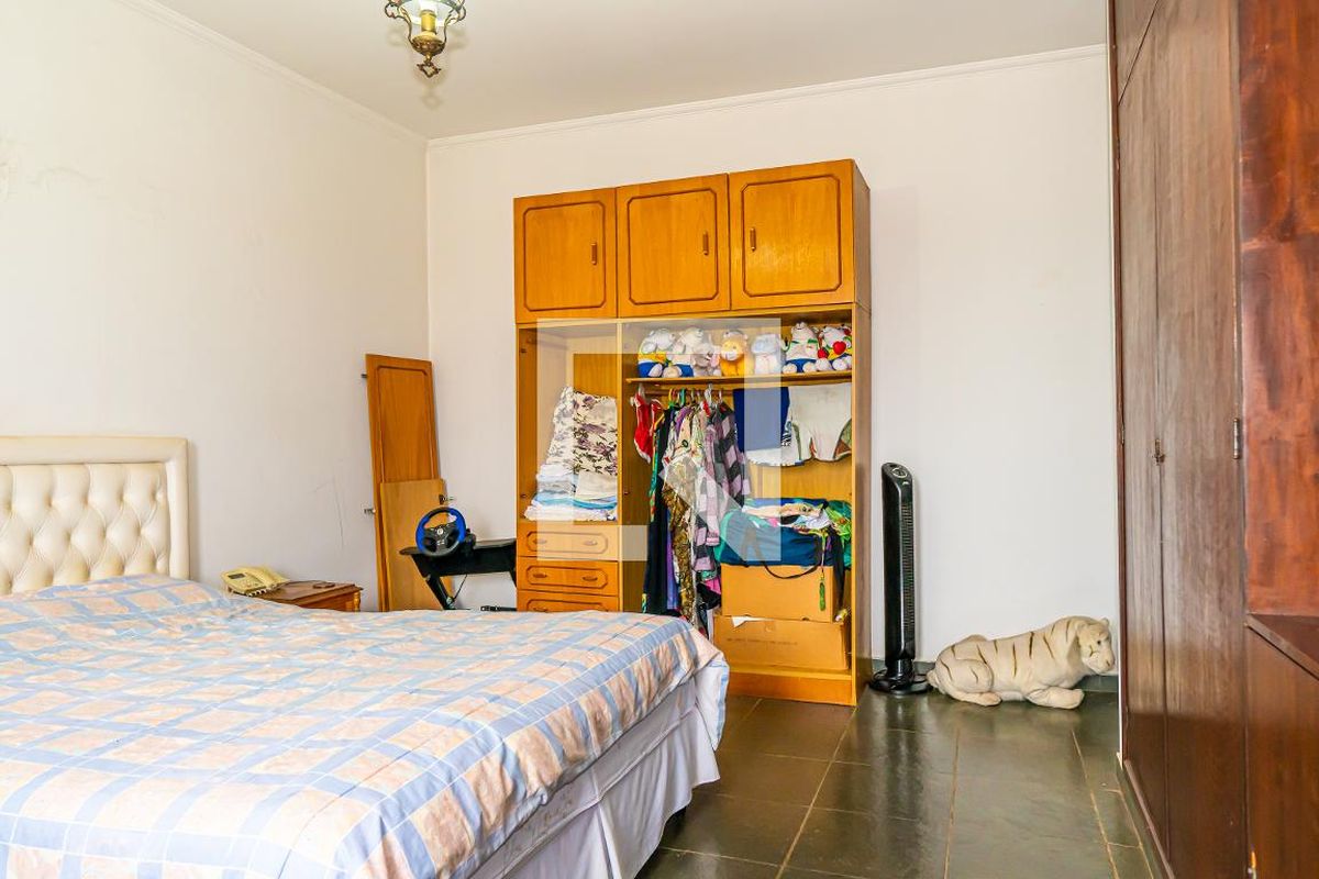 Casa à Venda - Parque Prado, 3 Quartos,  282 m2 em , Campinas - sp | SoloBR