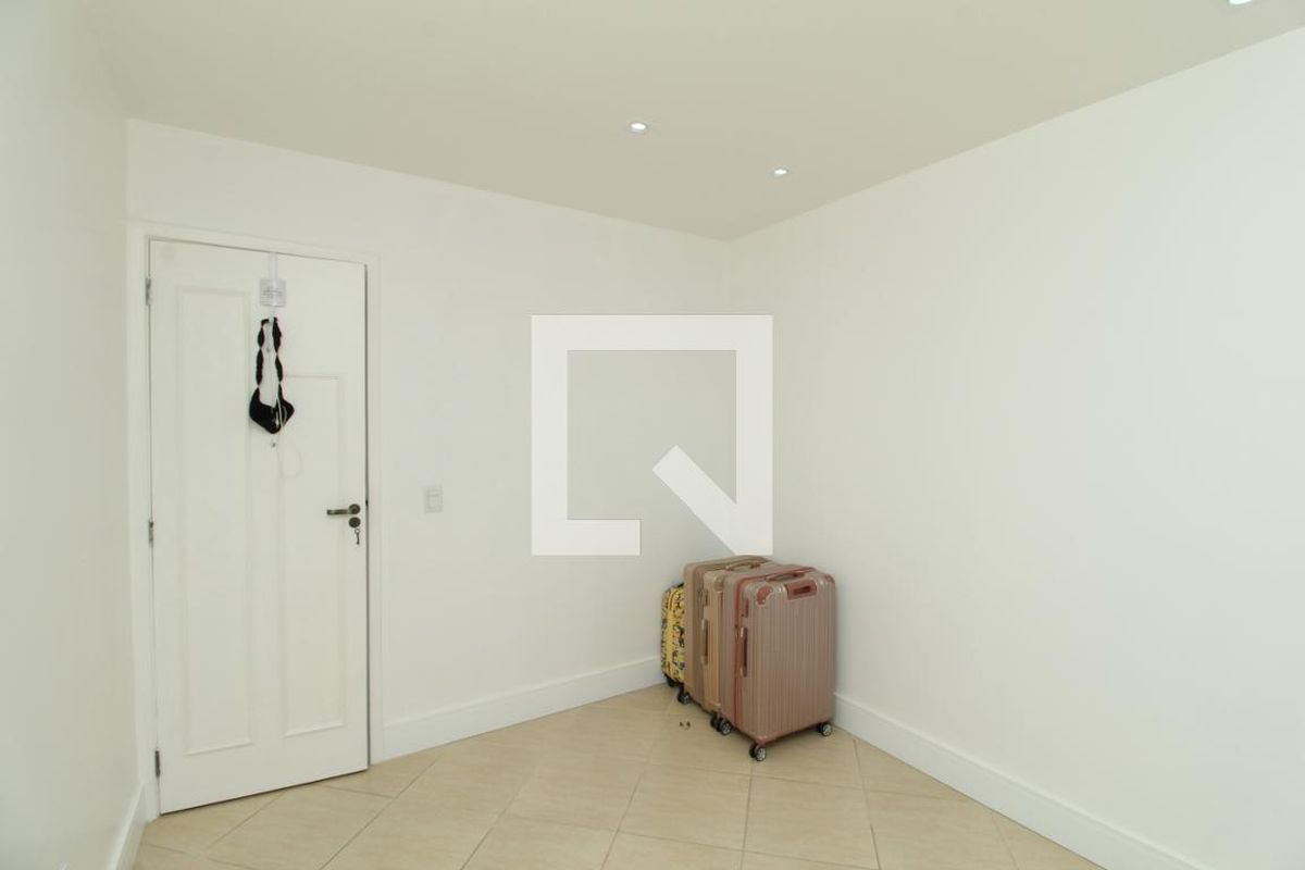 Apartamento, 2 quartos, 75 m² - Foto 10