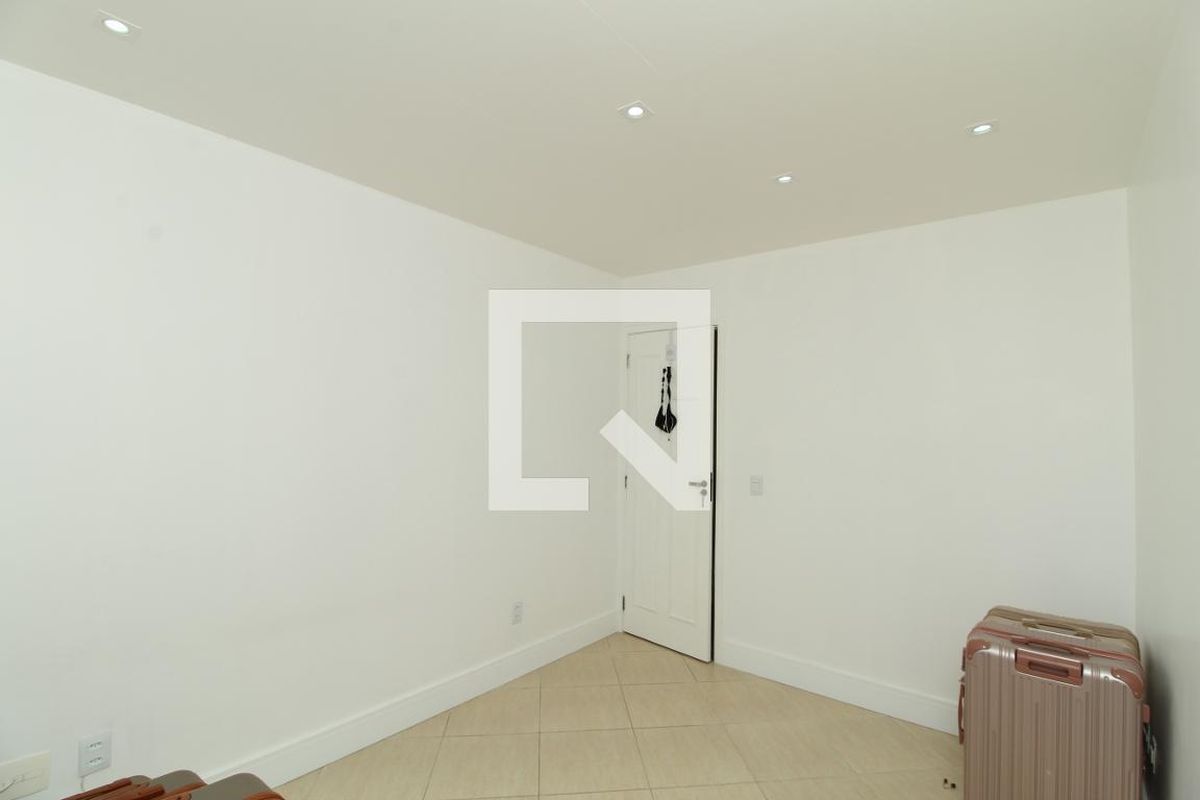 Apartamento, 2 quartos, 75 m² - Foto 9