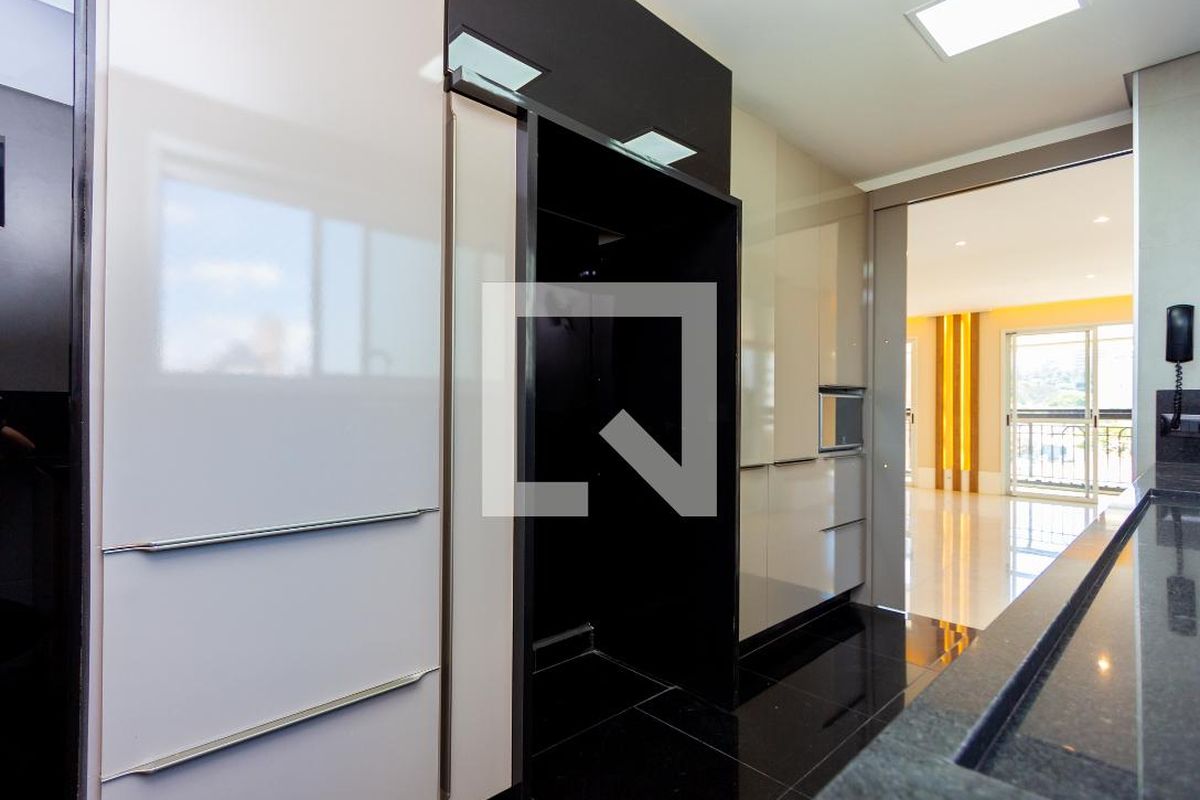 Apartamento, 3 quartos, 204 m² - Foto 59