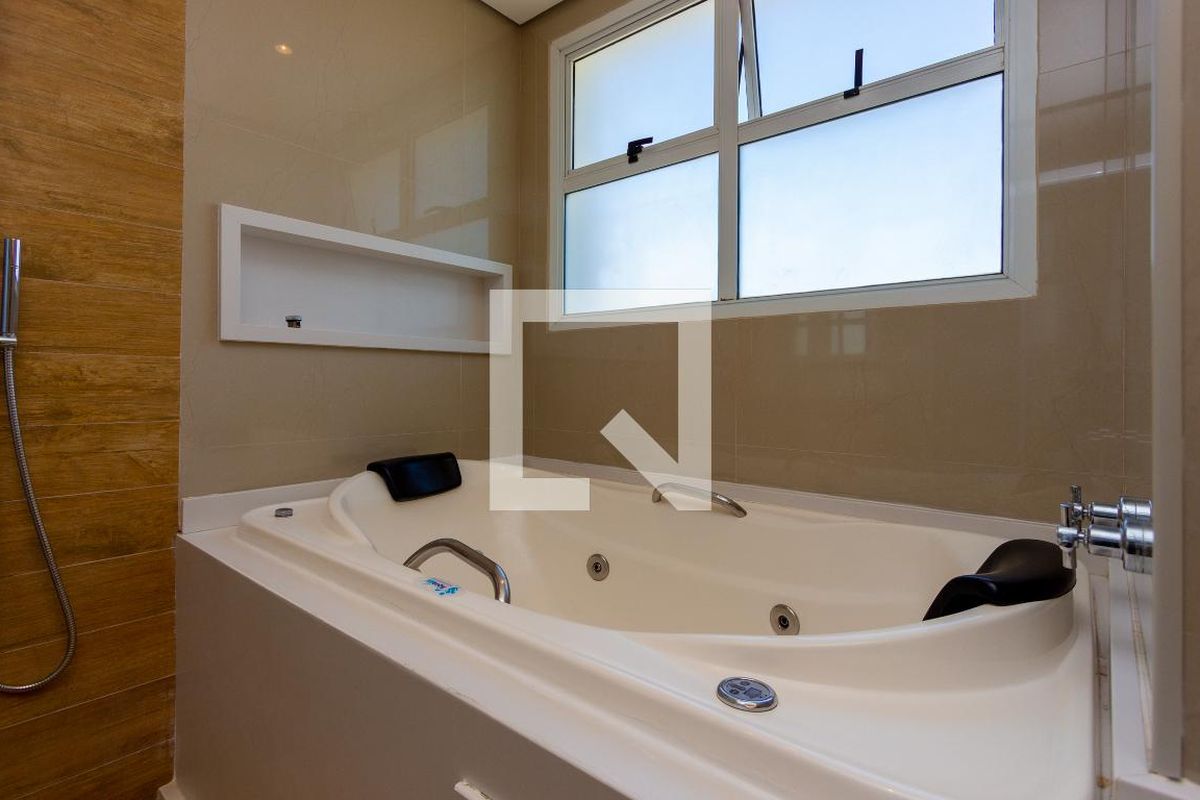 Apartamento, 3 quartos, 204 m² - Foto 49