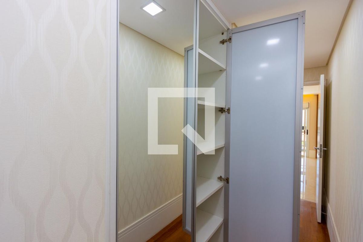 Apartamento, 3 quartos, 204 m² - Foto 18