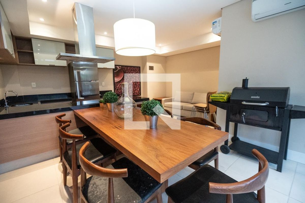 Apartamento, 1 quarto, 32 m² - Foto 35