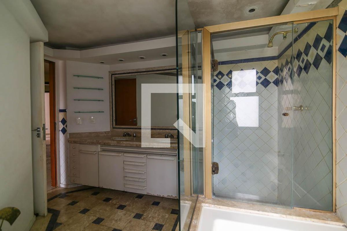 Apartamento, 3 quartos, 186 m² - Foto 94