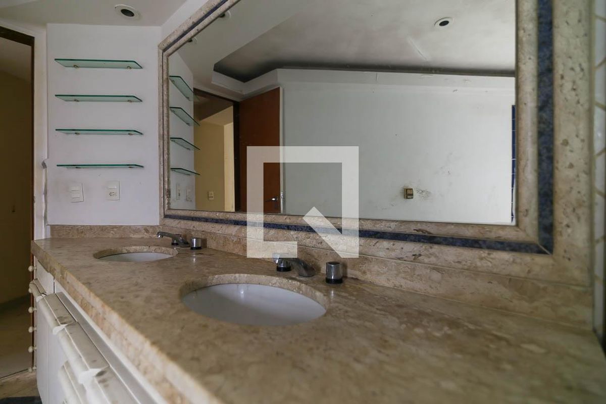 Apartamento, 3 quartos, 186 m² - Foto 88