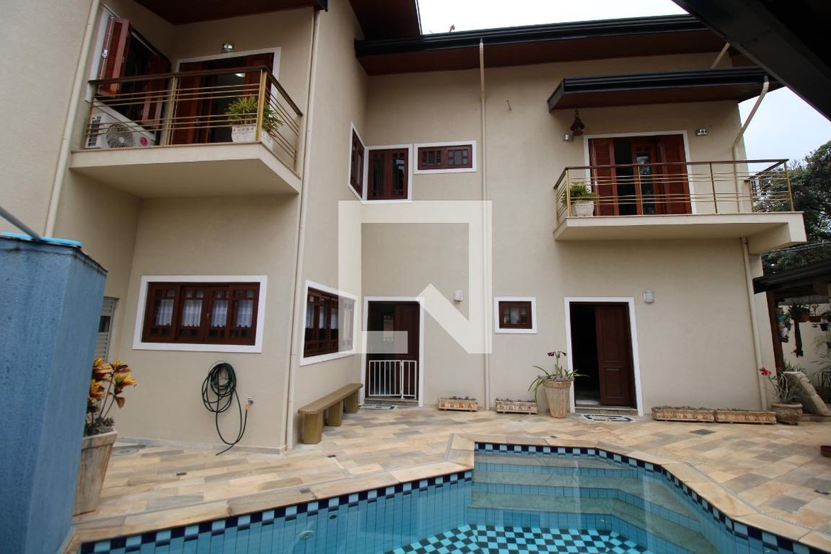 Casa à Venda - Jardim Chapadão, 4 Quartos,  411 m2 em , Campinas - sp | SoloBR