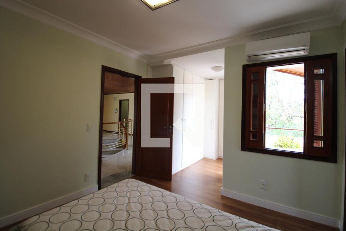 Casa à Venda - Jardim Chapadão, 4 Quartos,  411 m2 em , Campinas - sp | SoloBR