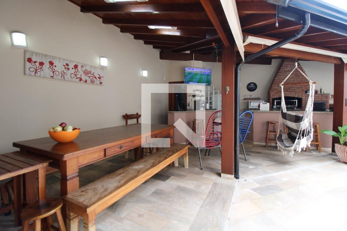 Casa à Venda - Jardim Chapadão, 4 Quartos,  411 m2 em , Campinas - sp | SoloBR