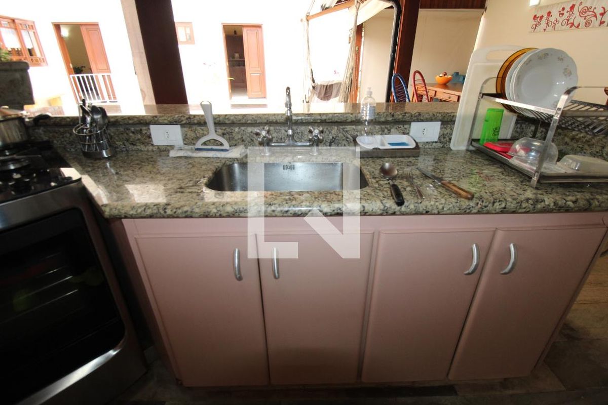 Casa à Venda - Jardim Chapadão, 4 Quartos,  411 m2 em , Campinas - sp | SoloBR