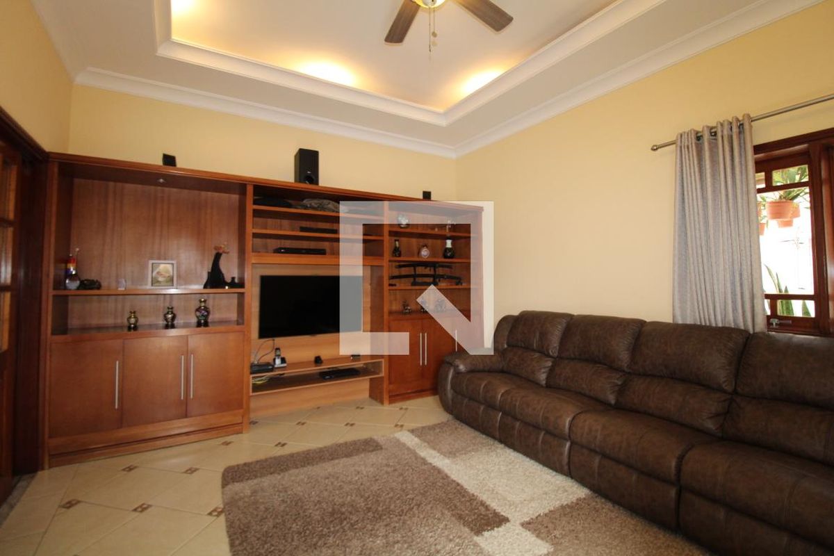 Casa à Venda - Jardim Chapadão, 4 Quartos,  411 m2 em , Campinas - sp | SoloBR