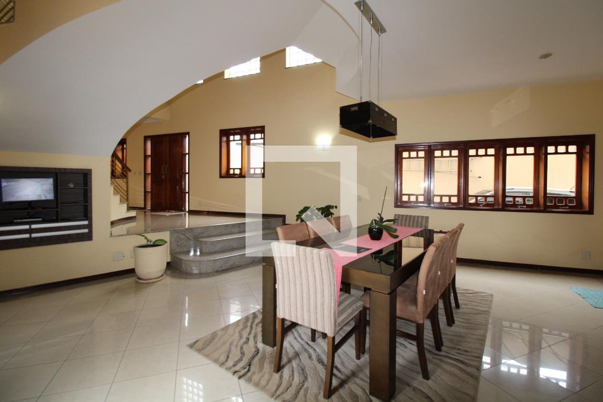 Casa à Venda - Jardim Chapadão, 4 Quartos,  411 m2 em , Campinas - sp | SoloBR