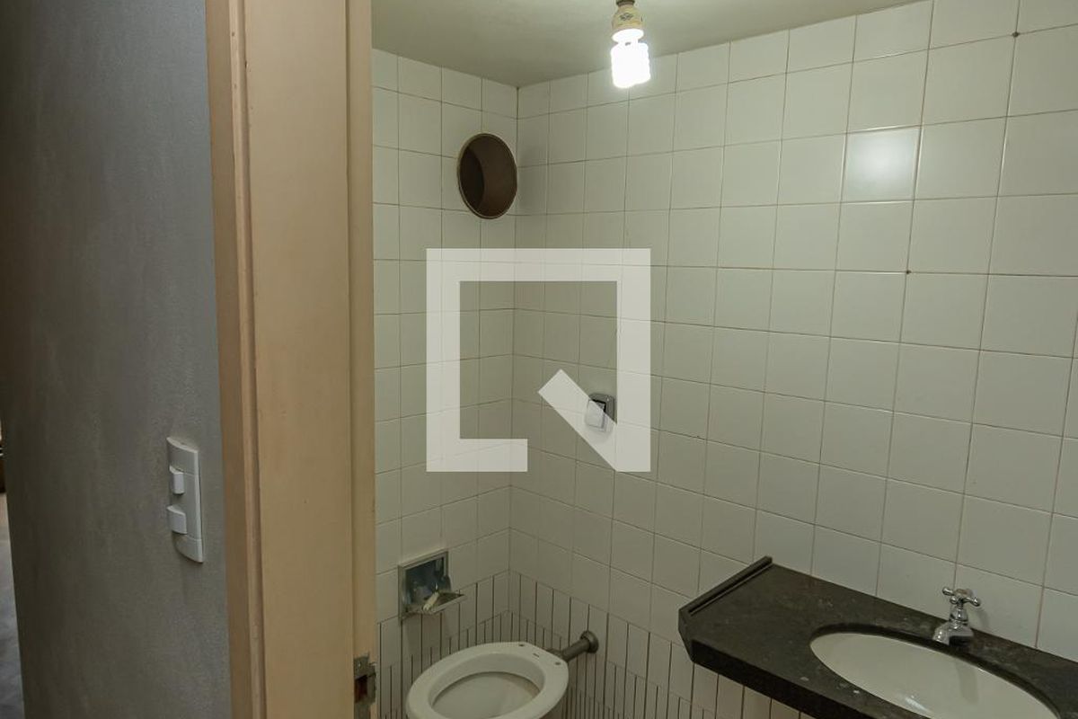 Casa à Venda - Mansões Santo Antônio, 3 Quartos,  250 m2 em , Campinas - sp | SoloBR