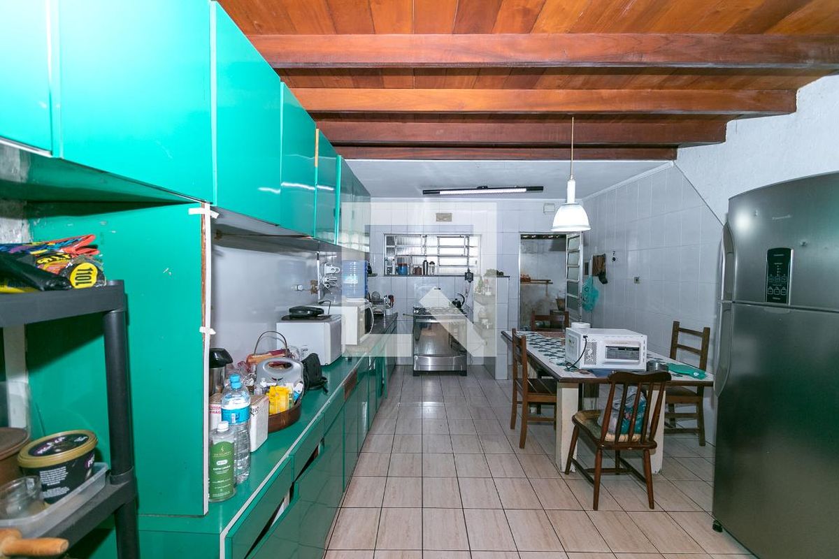 Casa, 3 quartos, 200 m² - Foto 24