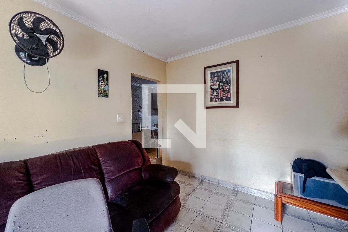 Casa, 4 quartos, 180 m² - Foto 4