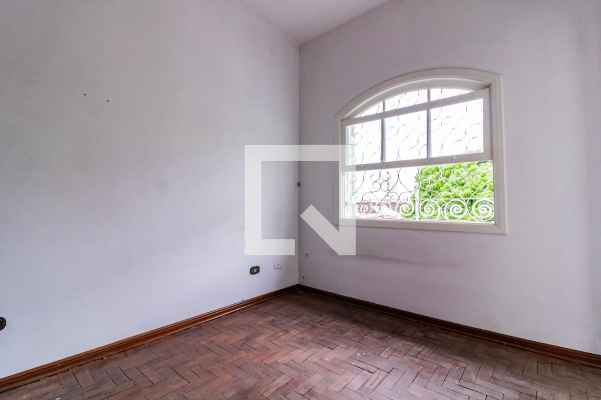 Casa, 3 quartos, 200 m² - Foto 32