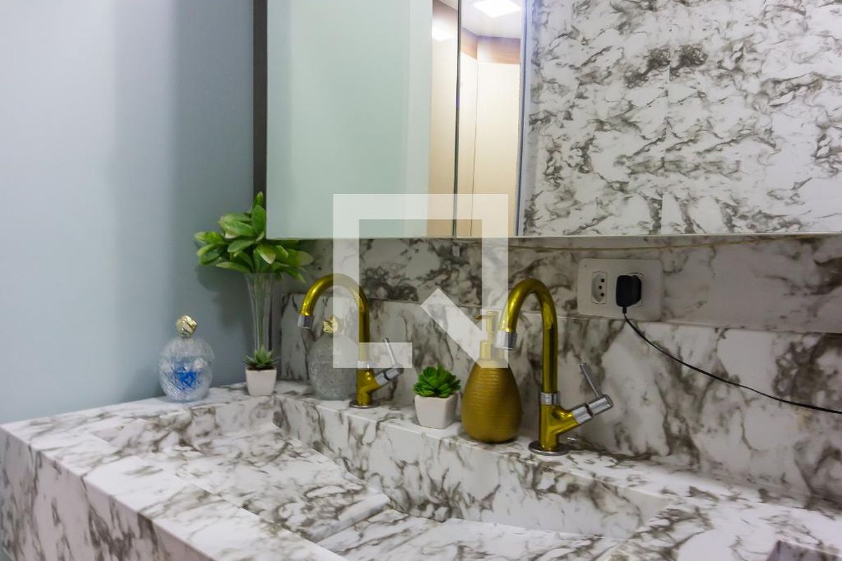 Casa, 4 quartos, 215 m² - Foto 44