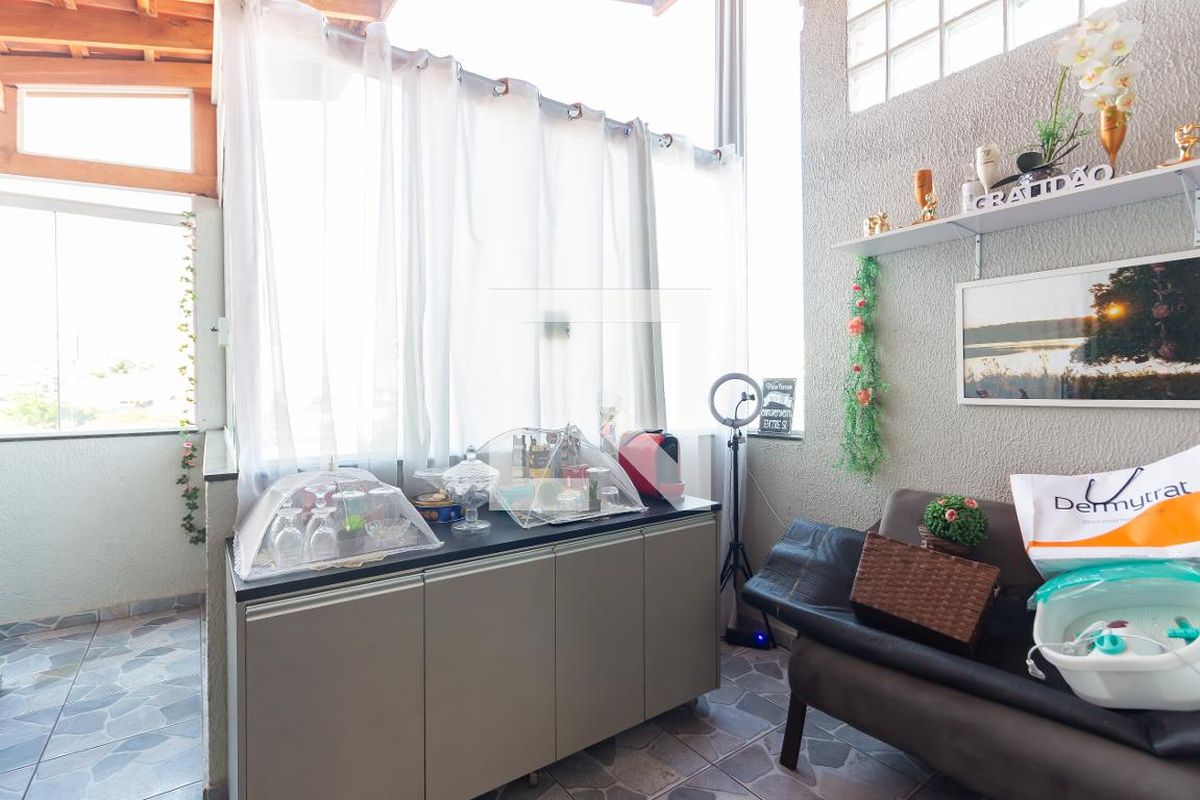 Casa, 4 quartos, 215 m² - Foto 57