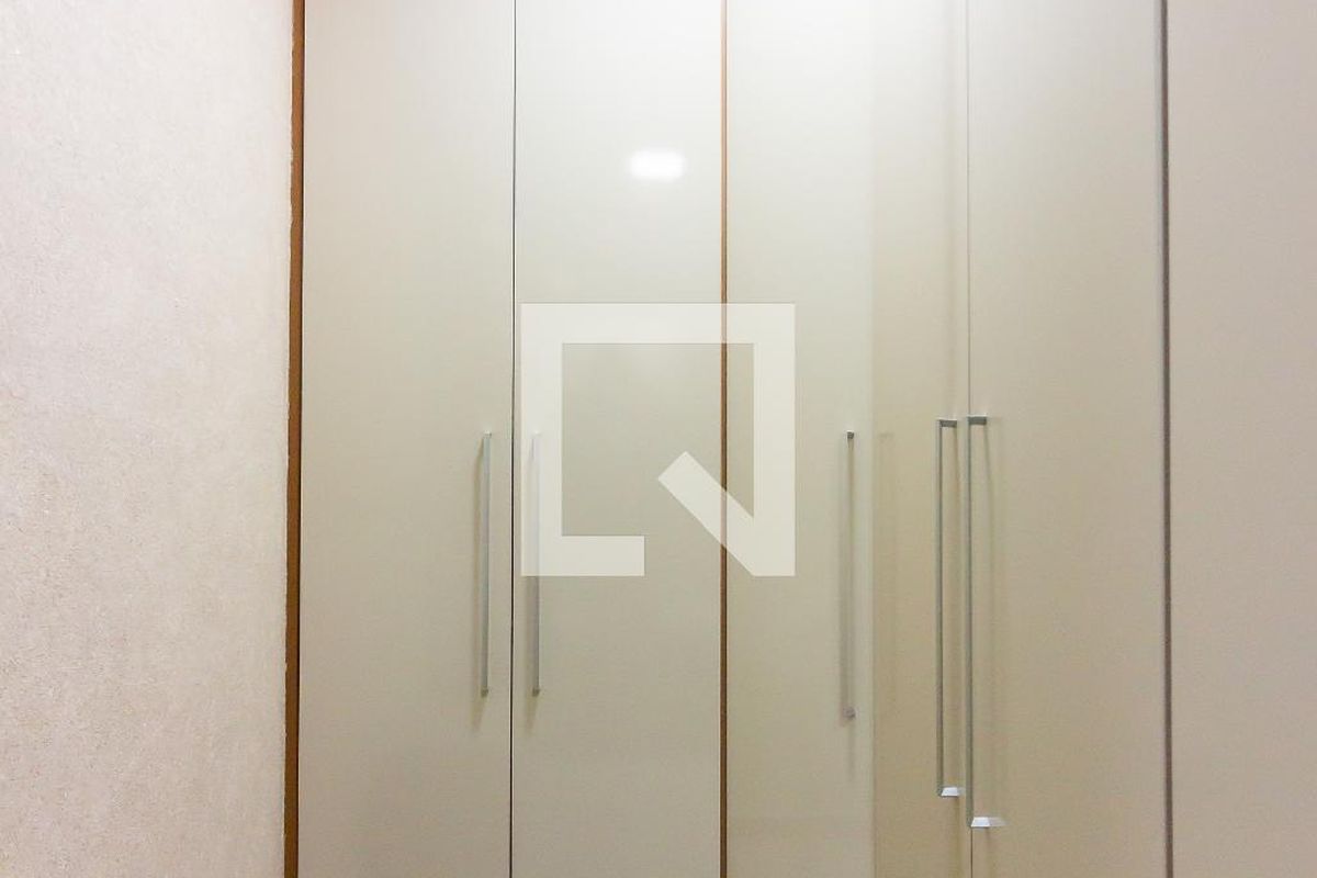 Casa, 4 quartos, 215 m² - Foto 42