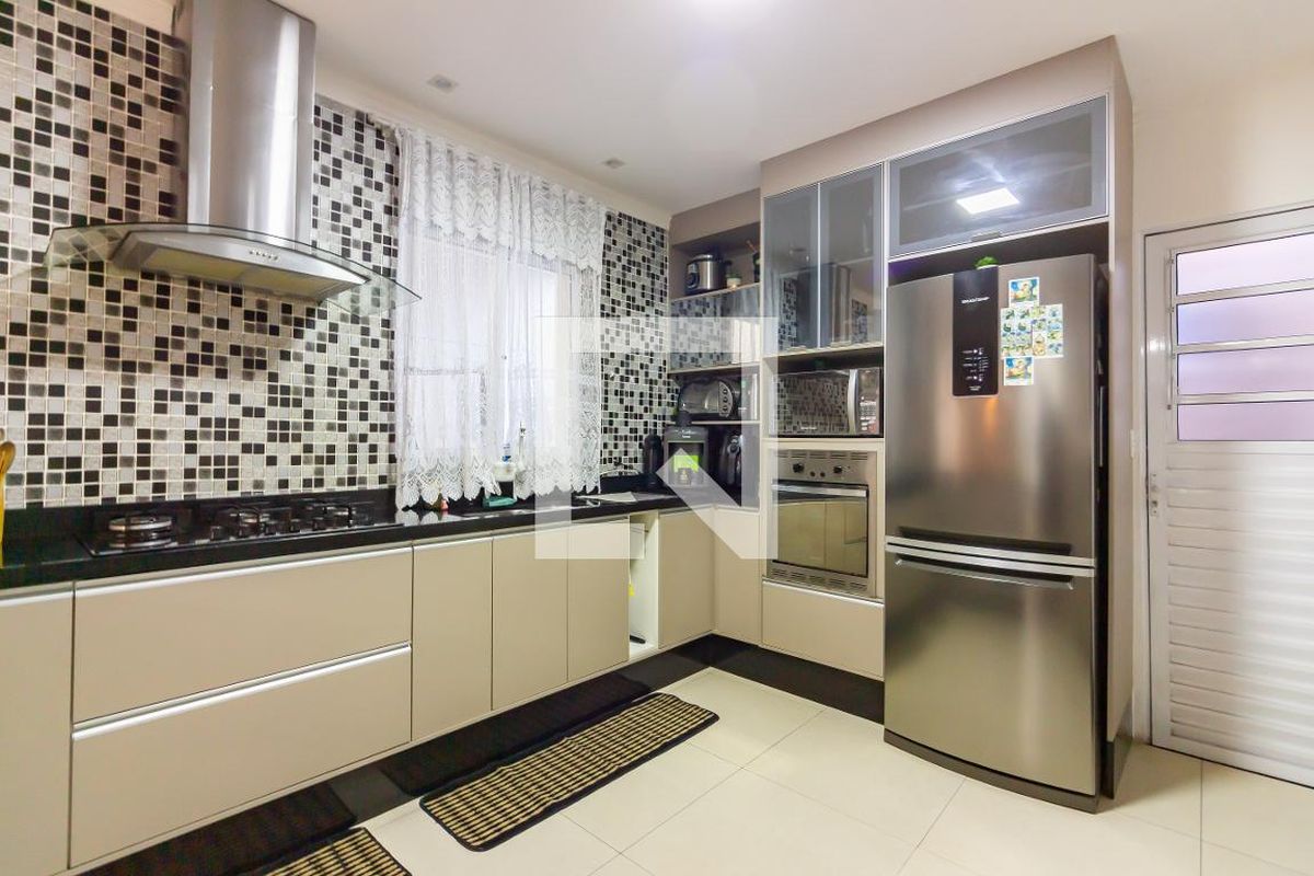 Casa, 4 quartos, 215 m² - Foto 50