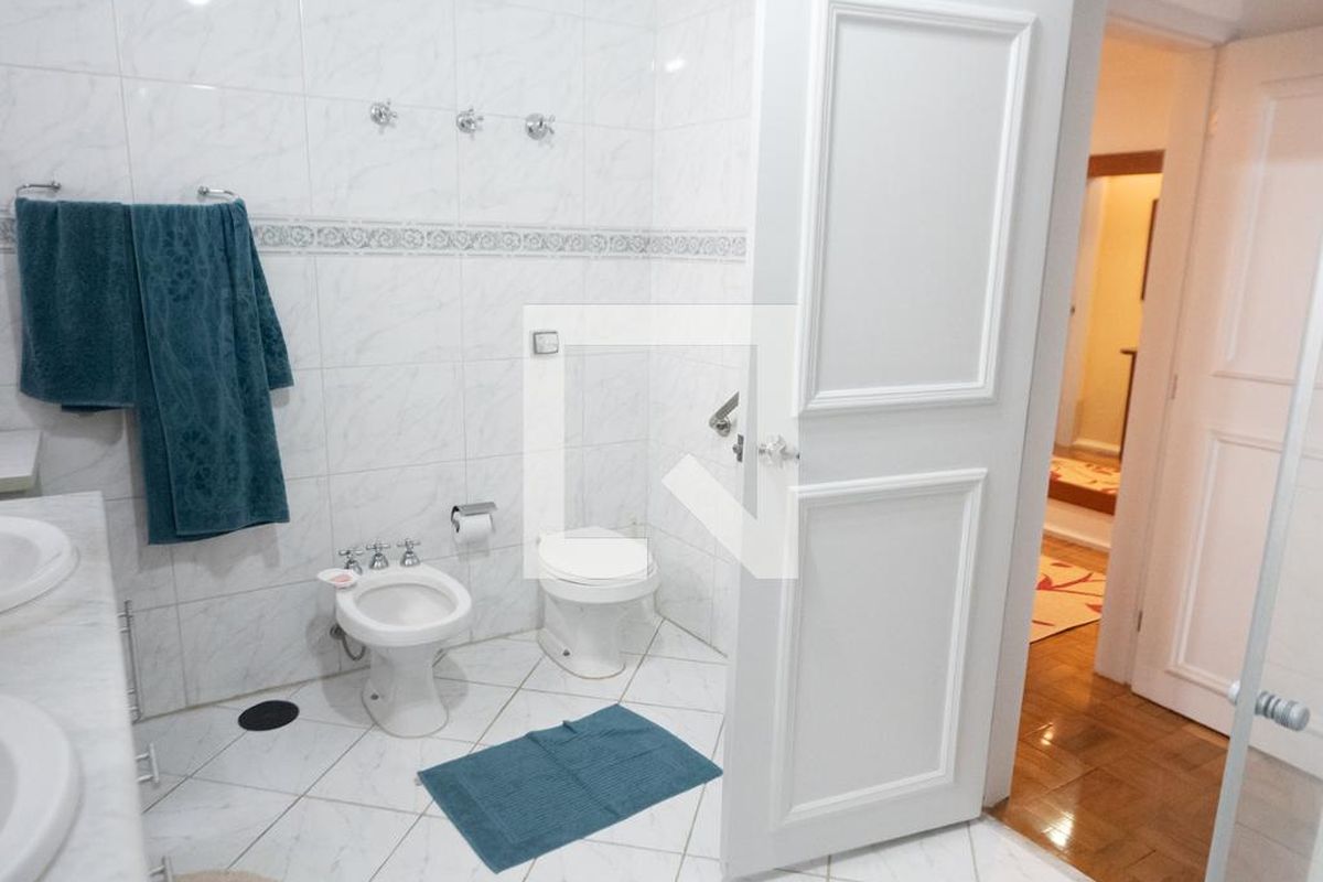 Apartamento, 3 quartos, 215 m² - Foto 79