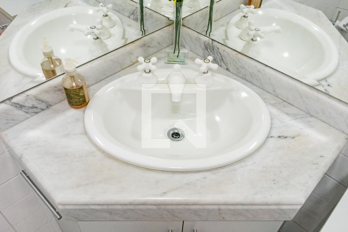 Apartamento, 3 quartos, 215 m² - Foto 57