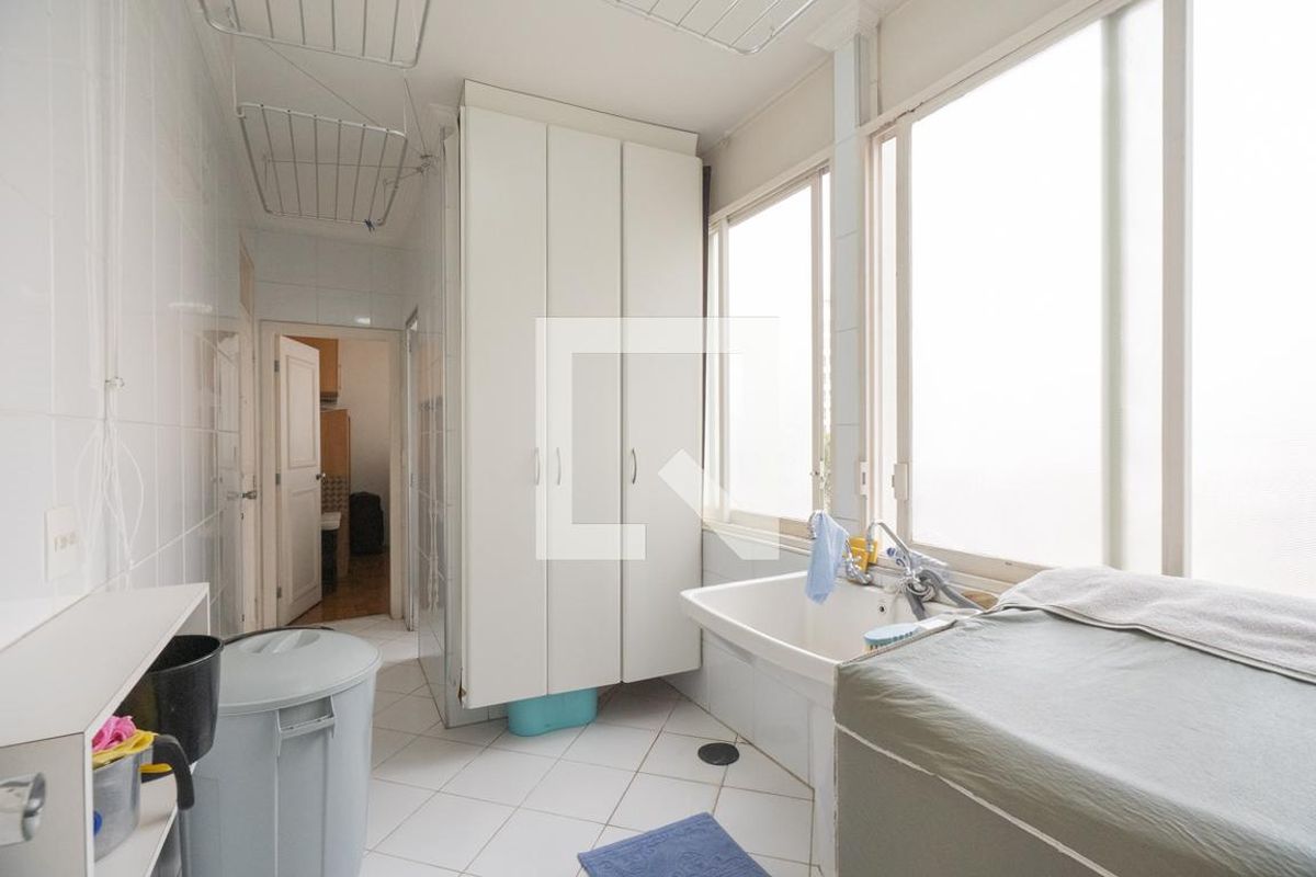 Apartamento, 3 quartos, 215 m² - Foto 117
