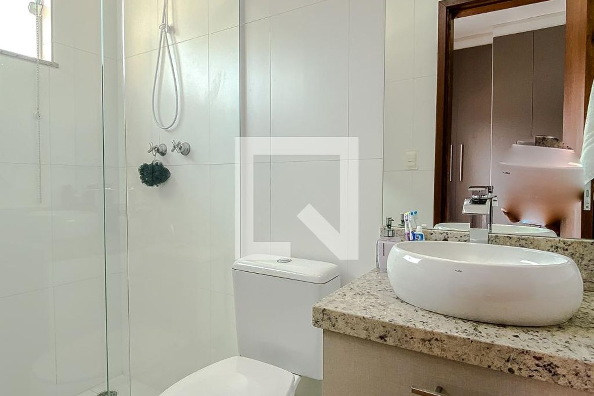 Casa, 3 quartos, 240 m² - Foto 58