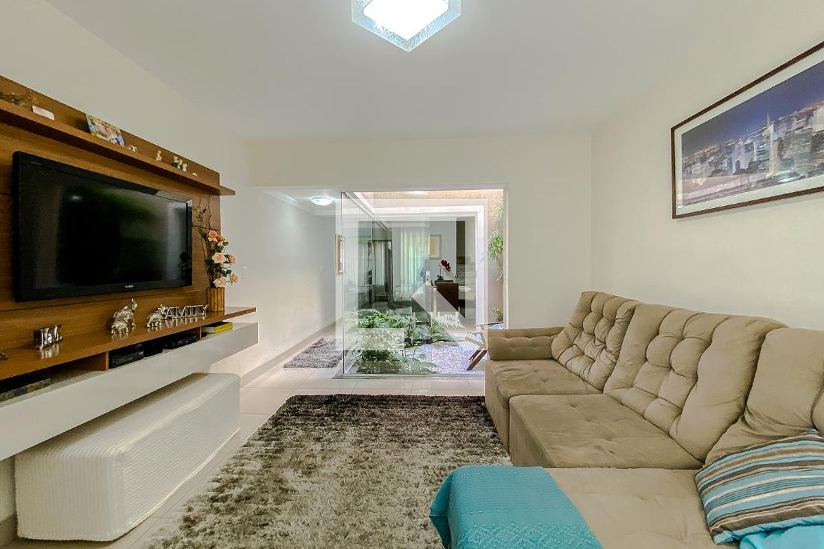 Casa, 3 quartos, 240 m² - Foto 11