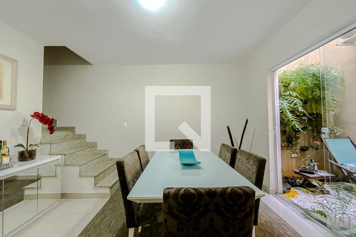Casa, 3 quartos, 240 m² - Foto 22