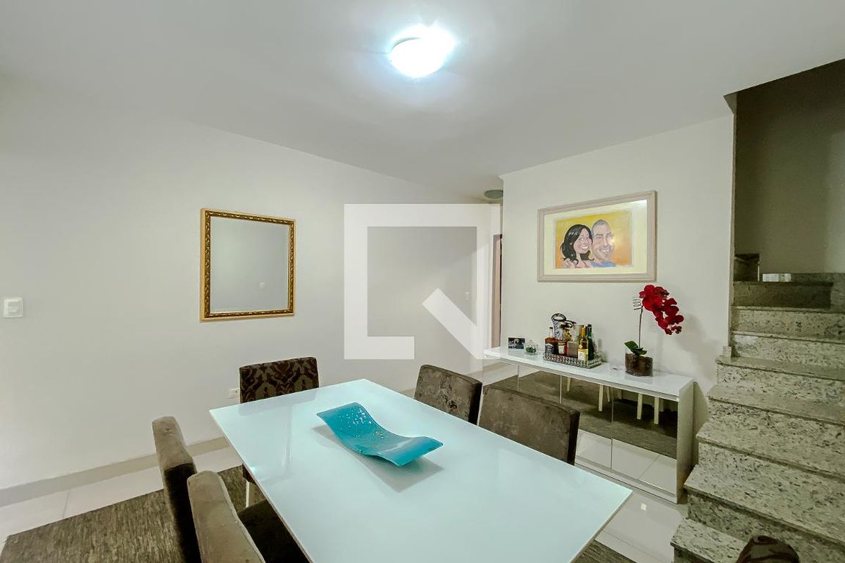 Casa, 3 quartos, 240 m² - Foto 15