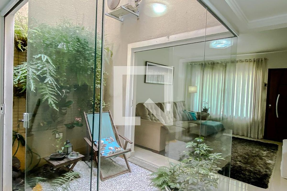 Casa, 3 quartos, 240 m² - Foto 38