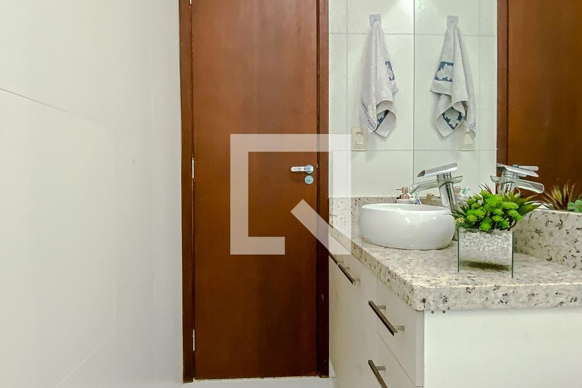 Casa, 3 quartos, 240 m² - Foto 119
