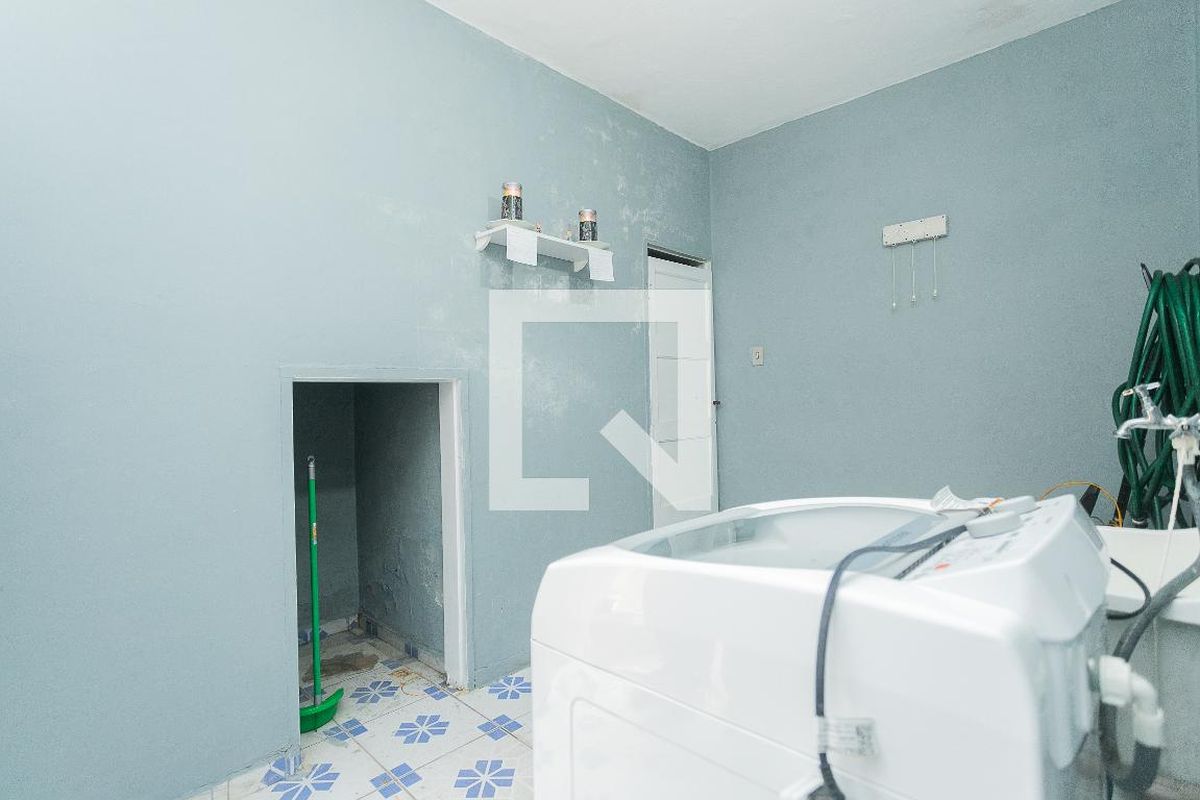 Casa, 2 quartos, 200 m² - Foto 45