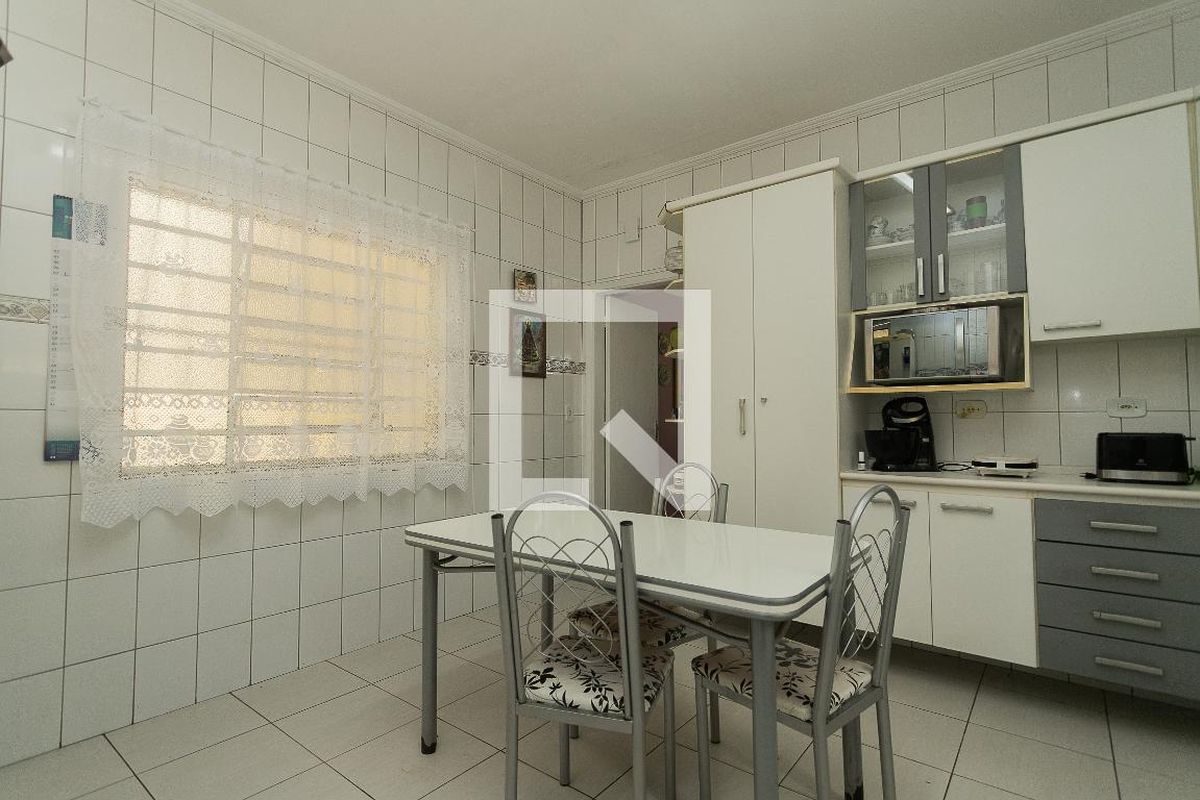 Casa, 2 quartos, 200 m² - Foto 33