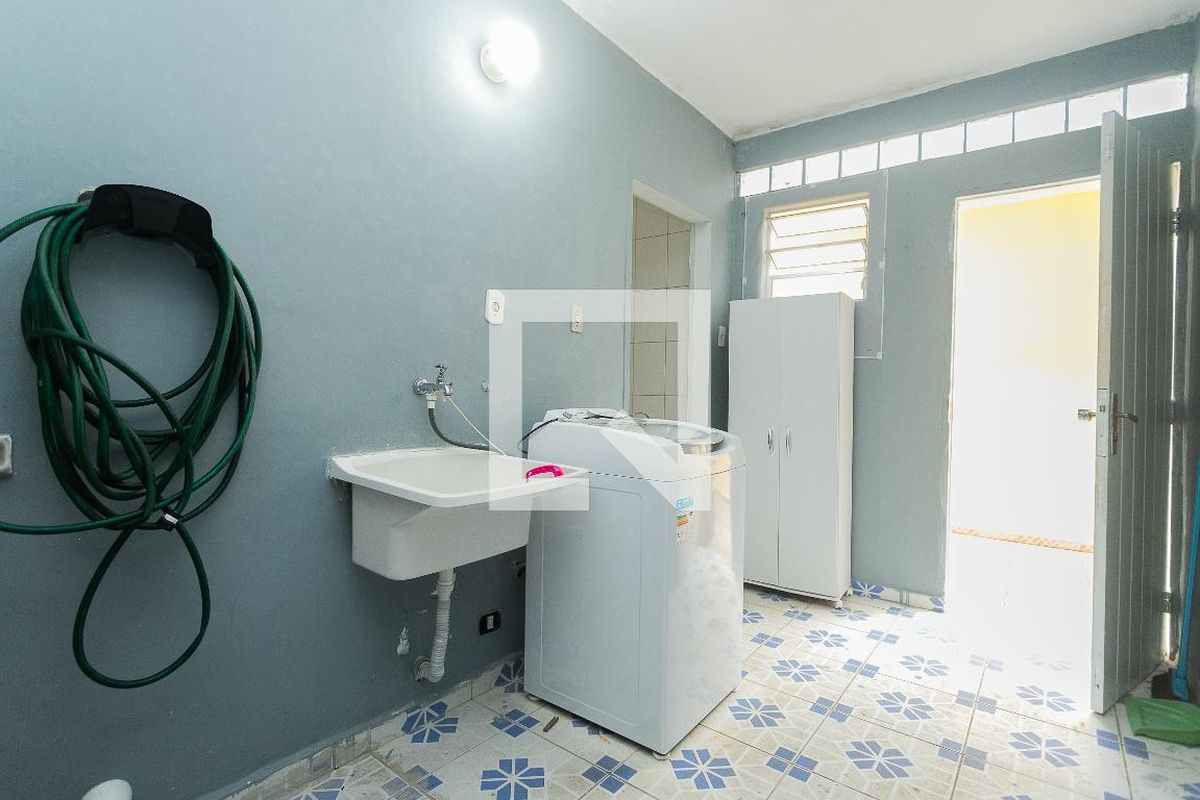Casa, 2 quartos, 200 m² - Foto 48
