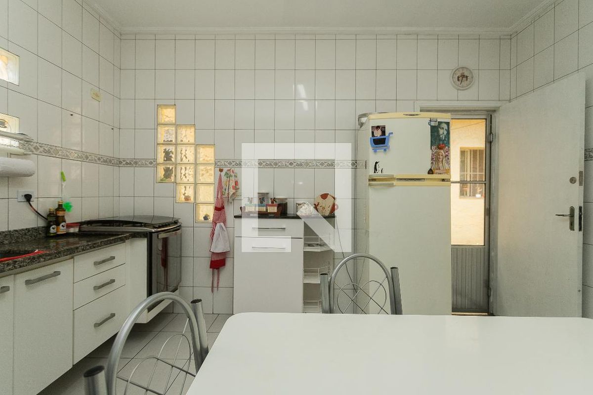 Casa, 2 quartos, 200 m² - Foto 36