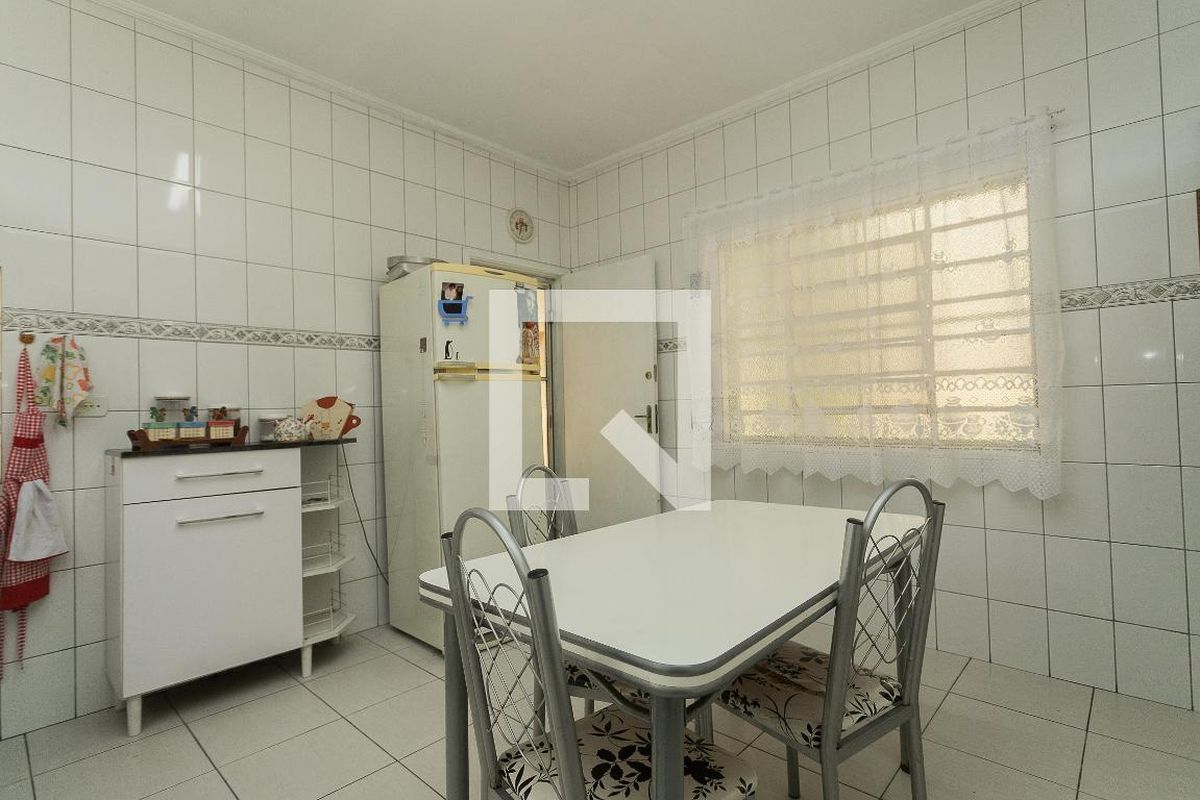 Casa, 2 quartos, 200 m² - Foto 35